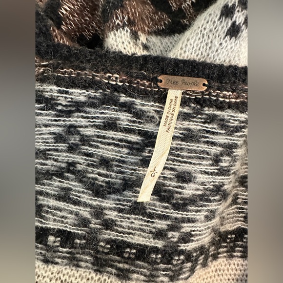 FREE PEOPLE Fair Isle Cabin Fever Sweater Tunic Wool Blends Long Nordic Geo Knit - Picture 13 of 15